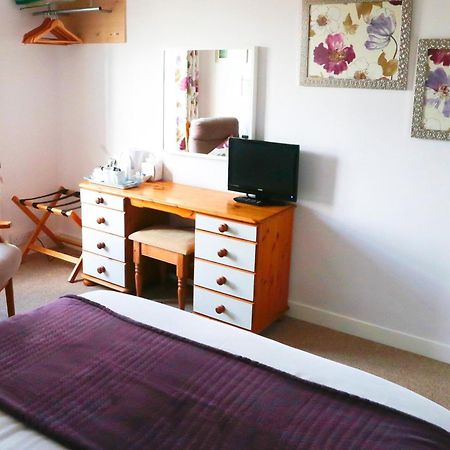 Ashdene House Bed & Breakfast Dersingham ภายนอก รูปภาพ